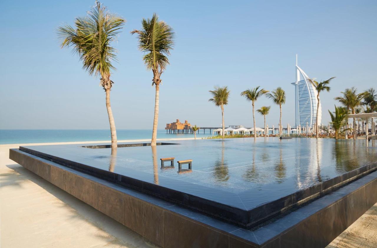 Jumeirah Dar Al Masyaf Dubaj Kültér fotó The pool at Jumeirah Beach Hotel